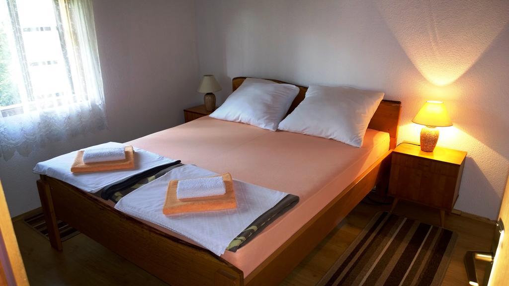 Rustic Home Mia Duga Resa Chambre photo