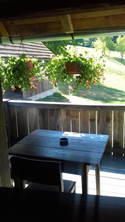 Rustic Home Mia Duga Resa Extérieur photo
